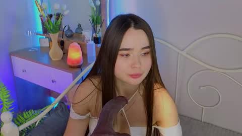 Kate online show from 10-26-25, 04:02