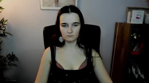 Snapshot of katedesire chatting on 02-16-25, 08:22 Kate  online show from 02-16-25, 08:22