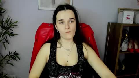 Snapshot of katedesire chatting on 02-23-25, 10:39 Kate  online show from 02-23-25, 10:39