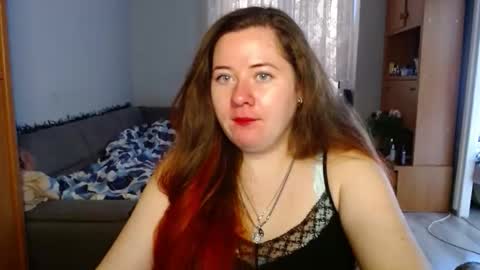 Snapshot of kateefox_ chatting on 03-10-26, 07:57 KateeFox online show from 03-10-26, 07:57