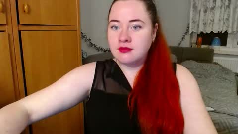 Snapshot of kateefox_ chatting on 03-20-26, 06:24 KateeFox online show from 03-20-26, 06:24
