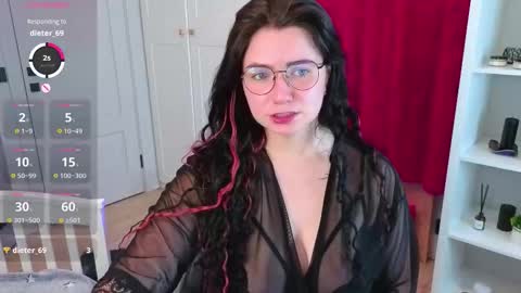 Snapshot of katekisaa chatting on 11-16-25, 01:39 Kate online show from 11-16-25, 01:39