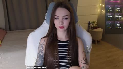 Snapshot of kateleoo chatting on 02-07-25, 01:43 Im Kate online show from 02-07-25, 01:43