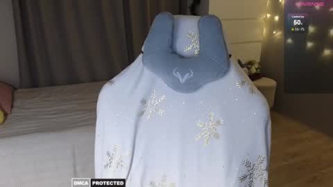 Snapshot of kateleoo chatting on 02-08-25, 02:49 Im Kate online show from 02-08-25, 02:49