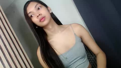 Snapshot of katelynmoore_ chatting on 09-13-25, 05:18 katelynmoore_ online show from 09-13-25, 05:18