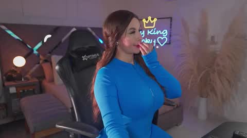  Kate Owens  online show from 11-19-25, 11:54