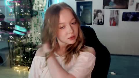 Snapshot of katerinaxvold chatting on 02-10-25, 11:02 Lisa online show from 02-10-25, 11:02