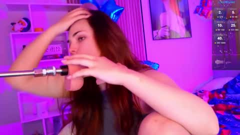 Snapshot of katerinchik chatting on 11-18-25, 06:51 Katerinchik online show from 11-18-25, 06:51