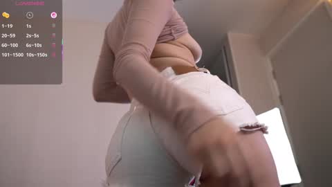 Snapshot of katesdesire chatting on 02-07-26, 08:18 katesdesire online show from 02-07-26, 08:18