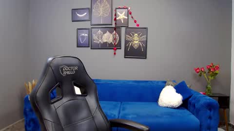 Kate online show from 02-17-25, 06:15