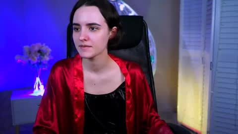 katewillows online show from 03-18-26, 04:37