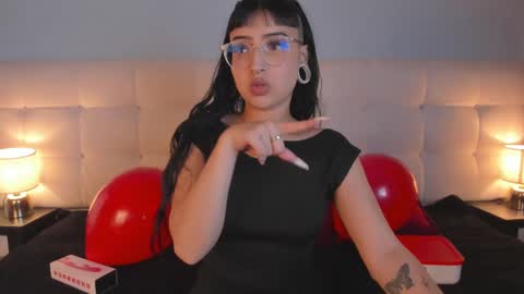 Snapshot of kathaline_markle chatting on 02-24-25, 07:09 Katha or Cintya online show from 02-24-25, 07:09