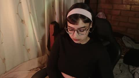 Snapshot of kathaline_markle chatting on 04-07-26, 11:15 Katha or Cintya online show from 04-07-26, 11:15