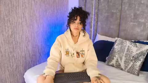 KatheGomez  online show from 03-18-26, 02:47