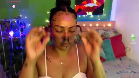 katherin online show from 10-30-25, 07:54