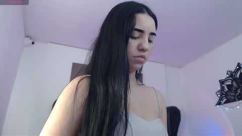 katherine_10 online show from 10-07-25, 05:10