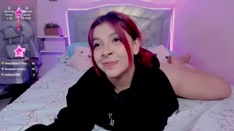 Snapshot of kathia_saenz chatting on 01-24-25, 09:39 Kathia  online show from 01-24-25, 09:39