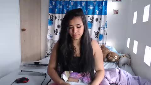 Snapshot of kathiie_ chatting on 12-07-24, 11:29 K A T H I E online show from 12-07-24, 11:29