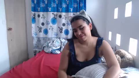 Snapshot of kathiie_ chatting on 02-09-25, 07:30 K A T H I E online show from 02-09-25, 07:30