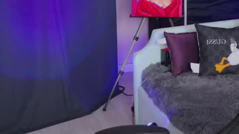 Snapshot of kathleen_frost chatting on 12-04-24, 08:12 kathleen_frost online show from 12-04-24, 08:12