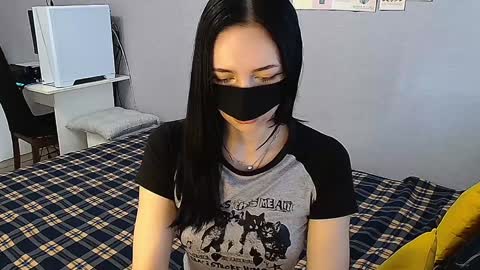 KathrineBerry online show from 12-08-24, 01:24