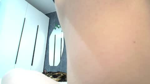 Snapshot of kathrineberry chatting on 05-29-26, 06:22 KathrineBerry online show from 05-29-26, 06:22