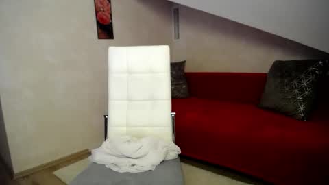 Kathy online show from 11-12-25, 04:18