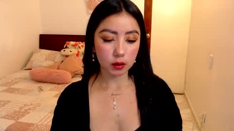 Snapshot of kathyrose_ chatting on 06-19-26, 11:19 Kathy online show from 06-19-26, 11:19