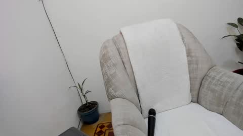 katia_12_ online show from 12-30-24, 02:20