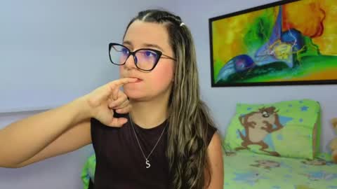 Khaterine online show from 04-08-26, 12:16