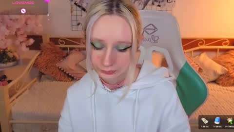 Katia  online show from 02-17-26, 06:32