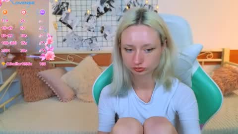 Katia  online show from 03-27-26, 08:26