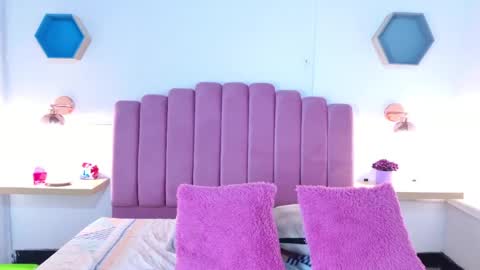 Kate  online show from 03-24-26, 10:04