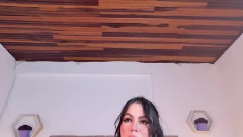 Snapshot of katia_moree chatting on 04-23-26, 10:56 Kate online show from 04-23-26, 10:56