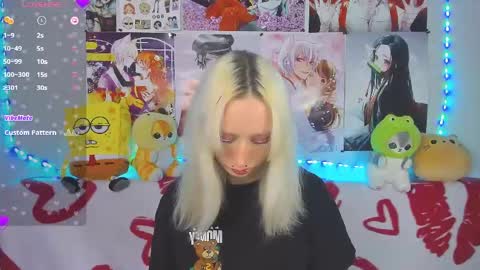 Snapshot of katia_nabiee chatting on 06-07-26, 04:27 Katia online show from 06-07-26, 04:27