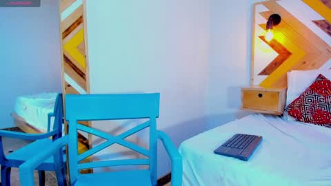 Katia online show from 01-17-25, 01:57