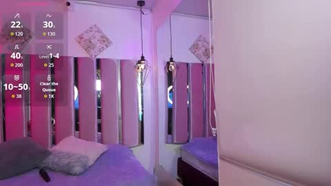 KATIA  online show from 11-10-25, 12:37