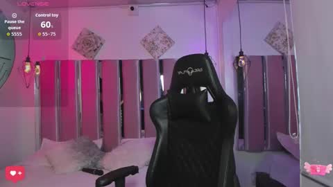 KATIA  online show from 11-17-25, 12:44