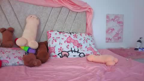 Snapshot of katiaflex chatting on 07-22-26, 03:04 Katia online show from 07-22-26, 03:04