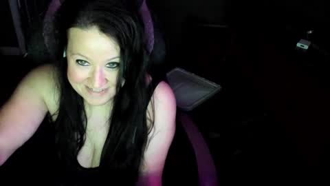 Katie online show from 12-05-24, 02:31