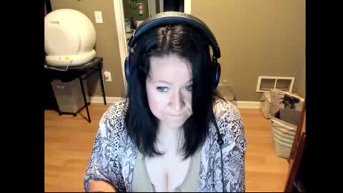 Katie online show from 03-08-26, 05:00