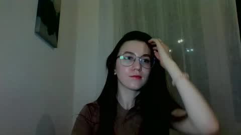 Snapshot of katie_foxi chatting on 01-12-25, 06:38 katie_foxi online show from 01-12-25, 06:38