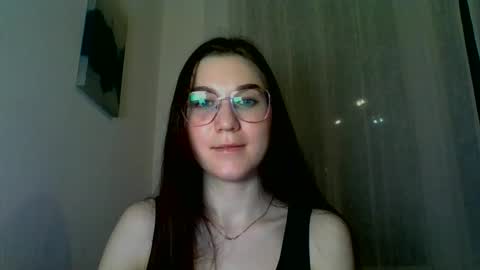 Snapshot of katie_foxi chatting on 02-26-25, 06:11 katie_foxi online show from 02-26-25, 06:11