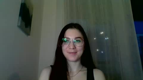 Snapshot of katie_foxi chatting on 03-07-25, 04:11 katie_foxi online show from 03-07-25, 04:11