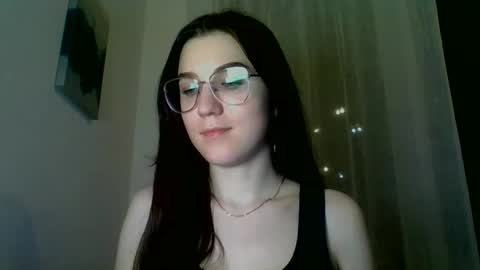 Snapshot of katie_foxi chatting on 03-07-25, 07:16 katie_foxi online show from 03-07-25, 07:16
