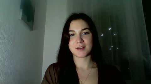 Snapshot of katie_foxi chatting on 10-11-25, 05:22 katie_foxi online show from 10-11-25, 05:22