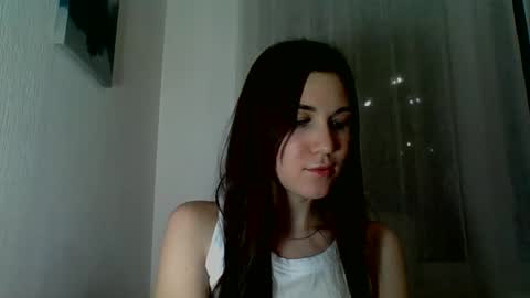 katie_foxi online show from 12-18-25, 10:16