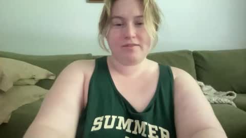 Snapshot of katiecopper27 chatting on 05-25-26, 06:47 katiecopper27 online show from 05-25-26, 06:47