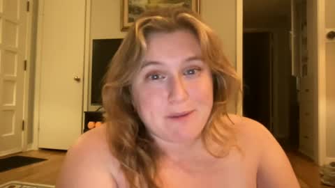 Snapshot of katiecopper27 chatting on 07-19-26, 03:10 katiecopper27 online show from 07-19-26, 03:10