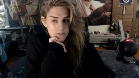 Katie online show from 11-20-25, 05:51